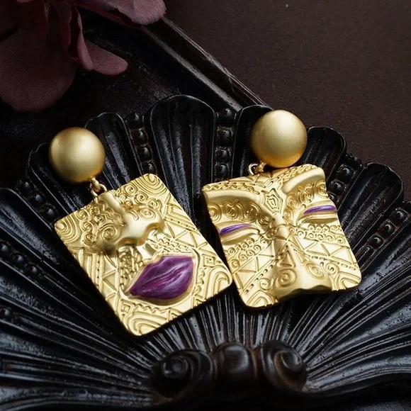 Gold Face Earrings Purple‎ Accent Statement Earrings Women's Jewelry - Picture 2 of 5